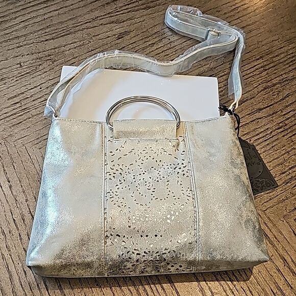 Metallic silver gold shoulder bag NWT T shirt & Jeans - Picture 9 of 10